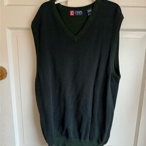 Chaps sweater vest - size XL